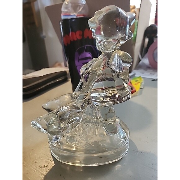 Vintage Clear Pressed Glass Kneeling Boy Figurine Praying Child Mid Century - Picture 5 of 11